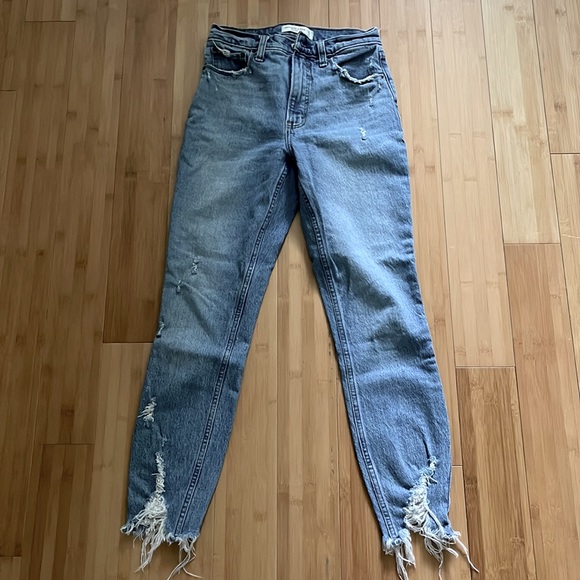 Abercrombie & Fitch Denim - ABERCROMBIE & FITCH jeans. Size 25/0 R